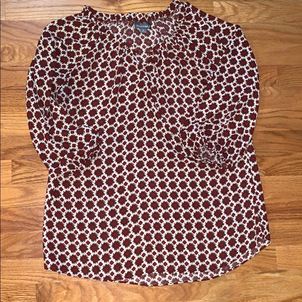 Geometric print blouse
